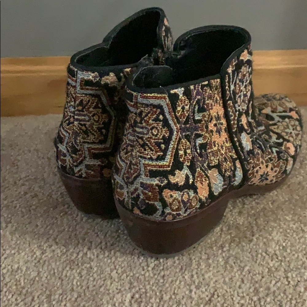 Sam Edelman booties - Picture 5 of 5